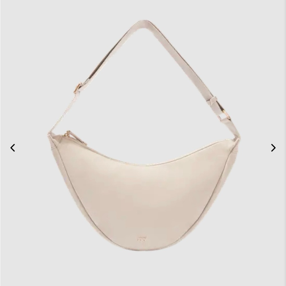 Chic Cream Shoulder Bag
